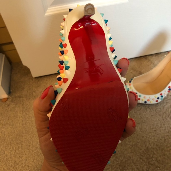 Christian Loubition heels - Picture 6 of 8